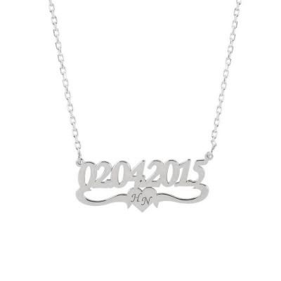 Personalized Middle Heart Date Name Necklace Adjustable 16”-20”