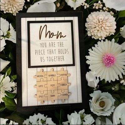 Personalized Wooden Puzzle Name Sign: You Are the Connecting Piece - Gift for Mom and Grandma, Symbolizing Togetherness