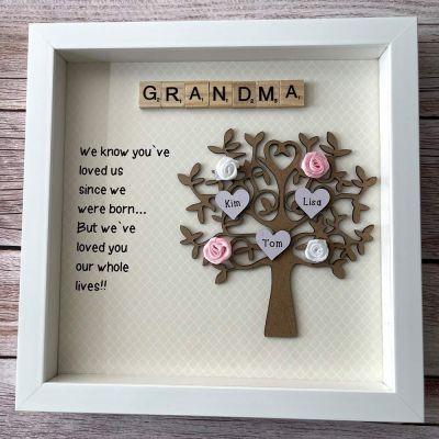 Custom Engraved Wood Family Tree Frame - Cherished Home Decor for Grandma and Mom